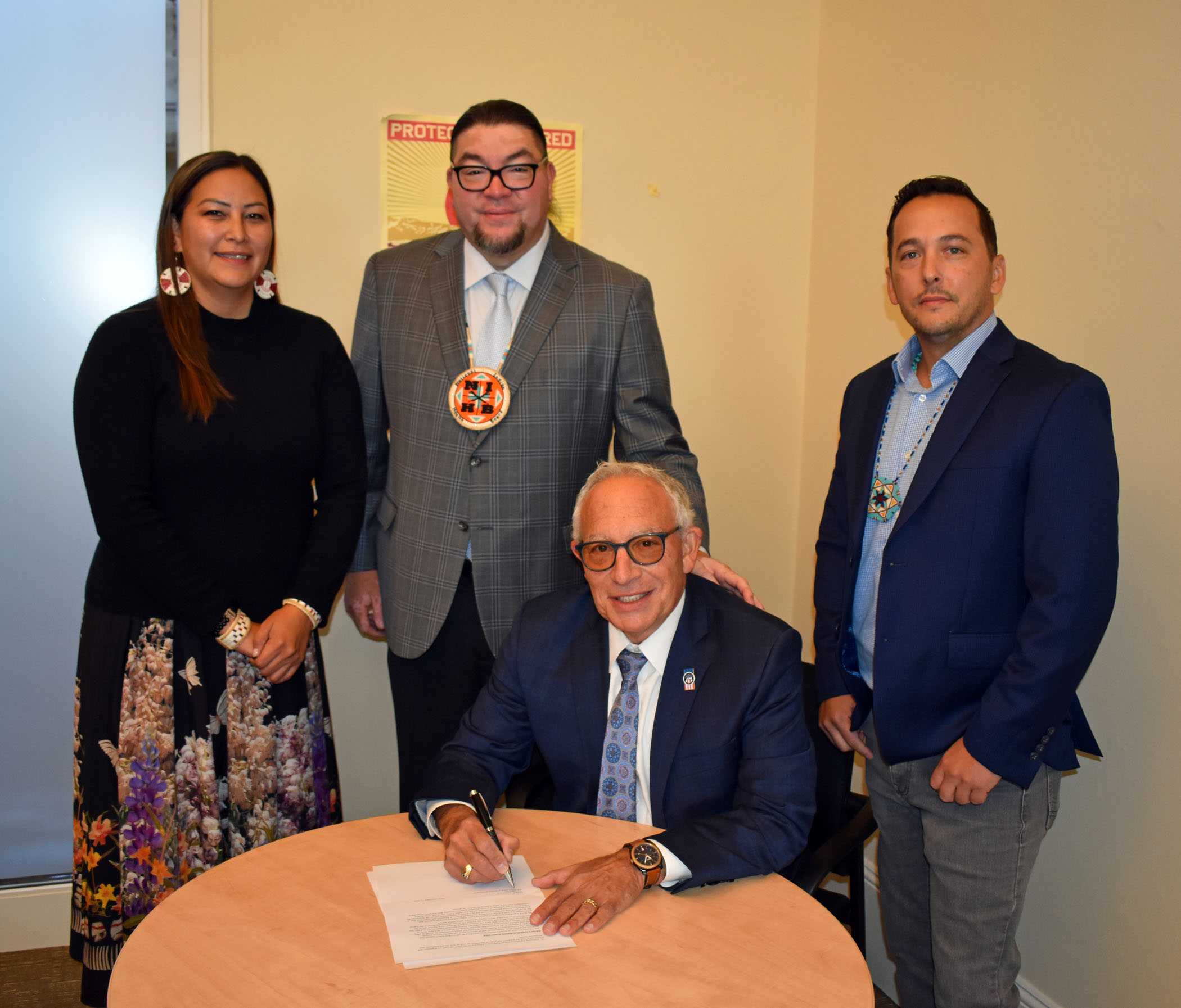 Achp signs memorandum of agreement on native languages advisory